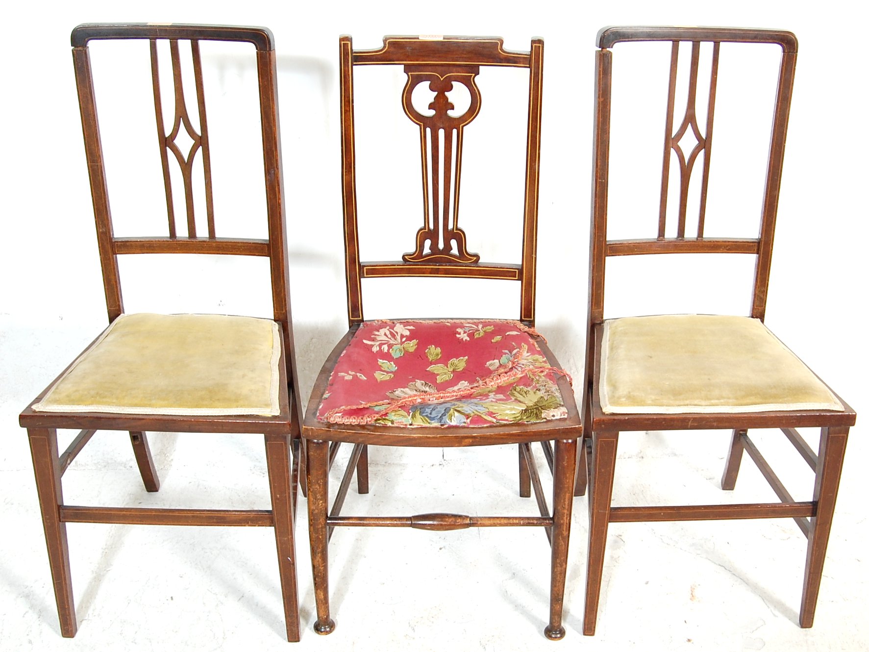 THREE EARLY 20TH CENTURY EDWARDIAN BEDROOM CHAIRS. - Image 3 of 4
