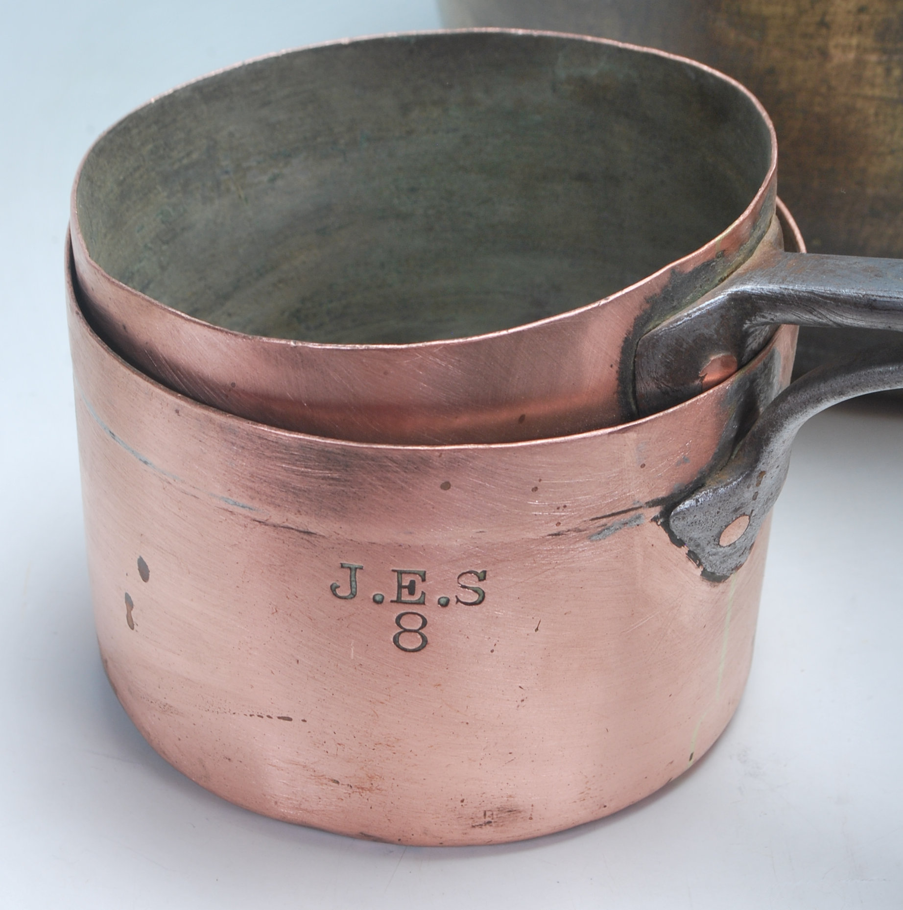 19TH CENTURY VICTORIAN COPPER KITCHEN PANS AND OTH - Image 4 of 8