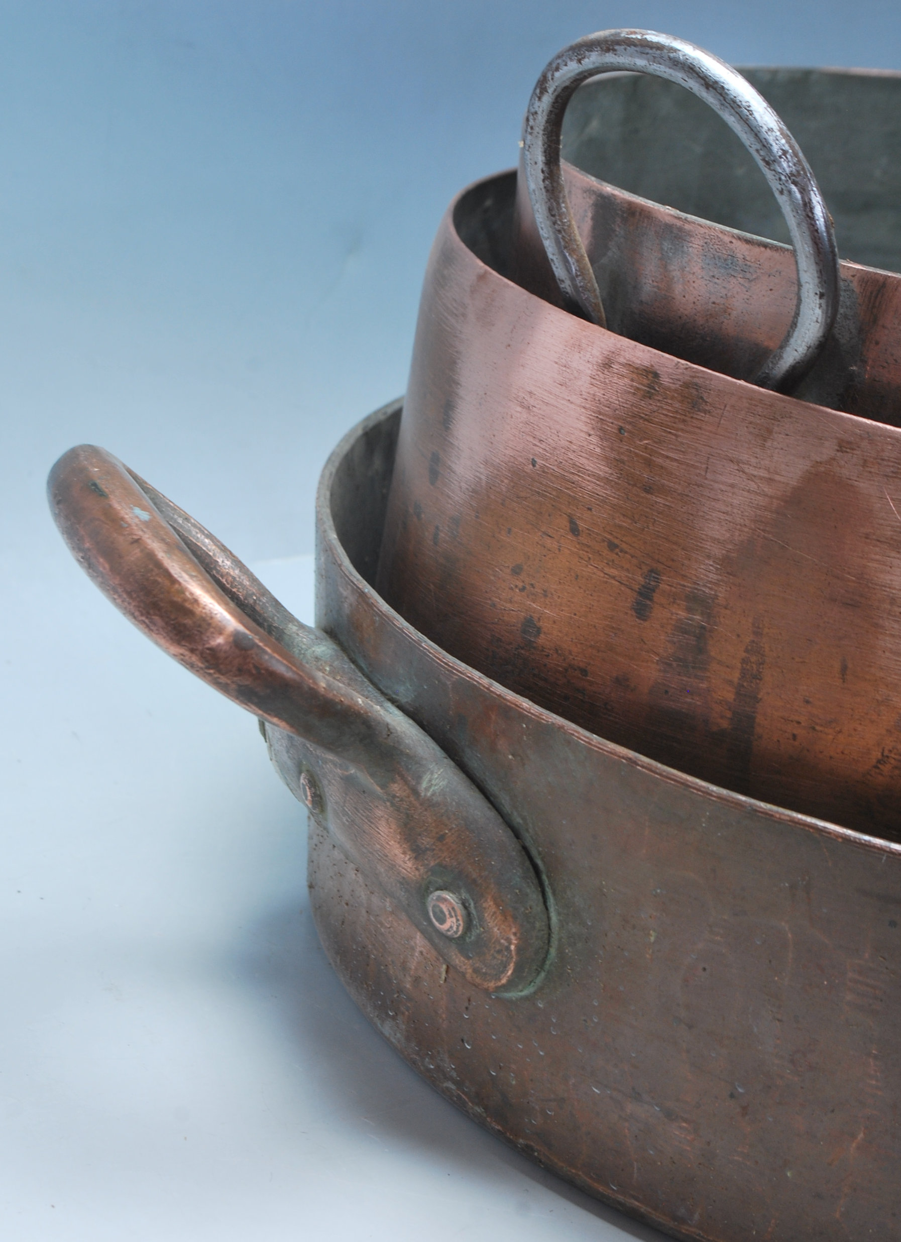 19TH CENTURY VICTORIAN COPPER KITCHEN PANS AND OTH - Image 7 of 8