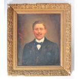 19TH CENTURY FRENCH OIL PORTRAIT OF A GENTLEMAN