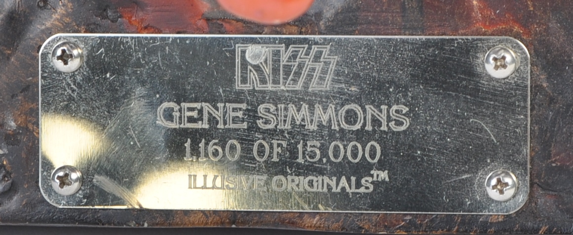 GENE SIMMONS - KISS - LIMITED EDITION CAST RESIN 3D WALL PLAQUE - Image 4 of 4