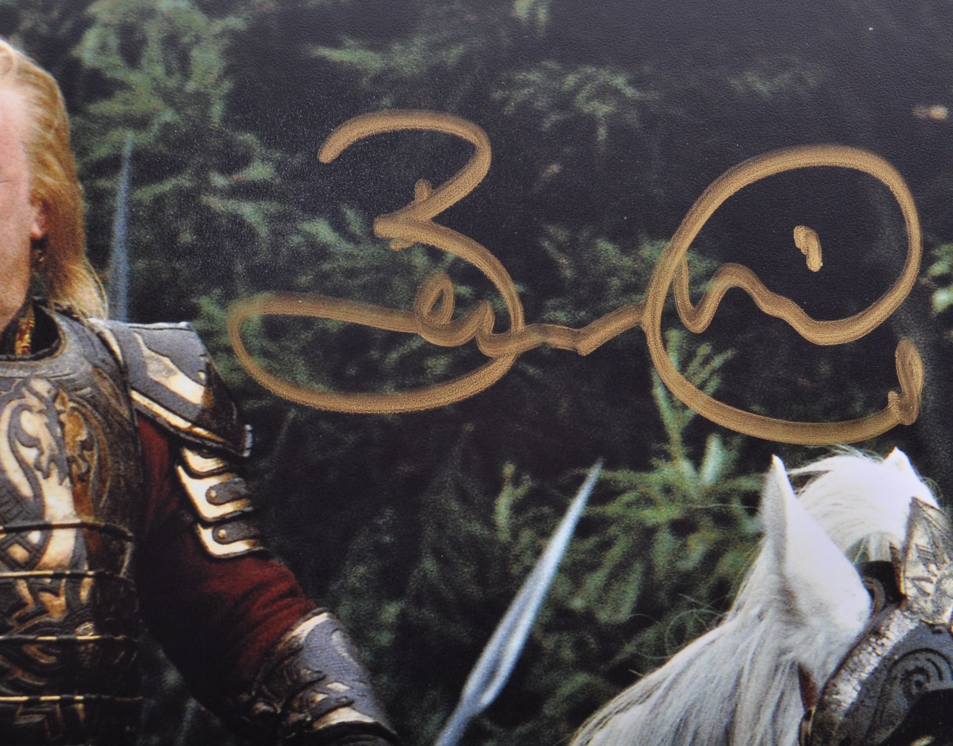 THE LORD OF THE RINGS - BERNARD HILL - AUTOGRAPHED 8X10" PHOTO - Image 2 of 2