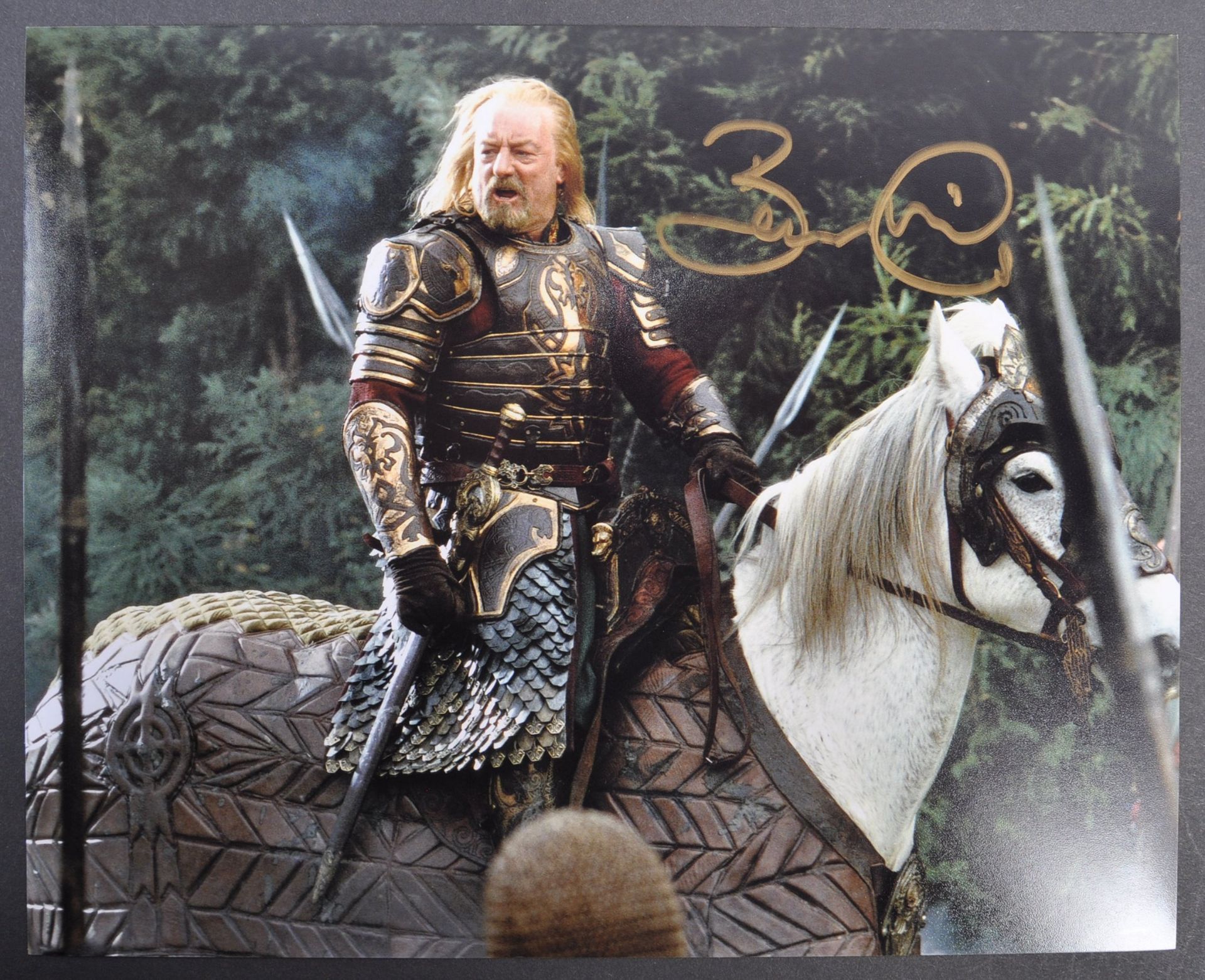 THE LORD OF THE RINGS - BERNARD HILL - AUTOGRAPHED 8X10" PHOTO