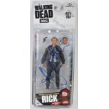 ANDREW LINCOLN - THE WALKING DEAD - SIGNED ACTION FIGURE