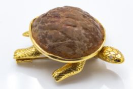 A French 18ct Gold & Diamond Novelty Turtle Brooch Clip