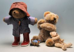 FOUR VINTAGE RETRO 20TH TEDDY BEARS OF VARIOUS SHAPES AND SIZES