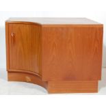 A RETRO 20TH CENTURY TEAK WOOD CORNER CABINET BY G-PLAN