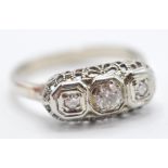 18CT WHITE GOLD AND DIAMOND ART DECO RING