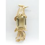 A FRENCH 18CT GOLD BIRD NOVELTY BROOCH CLIP