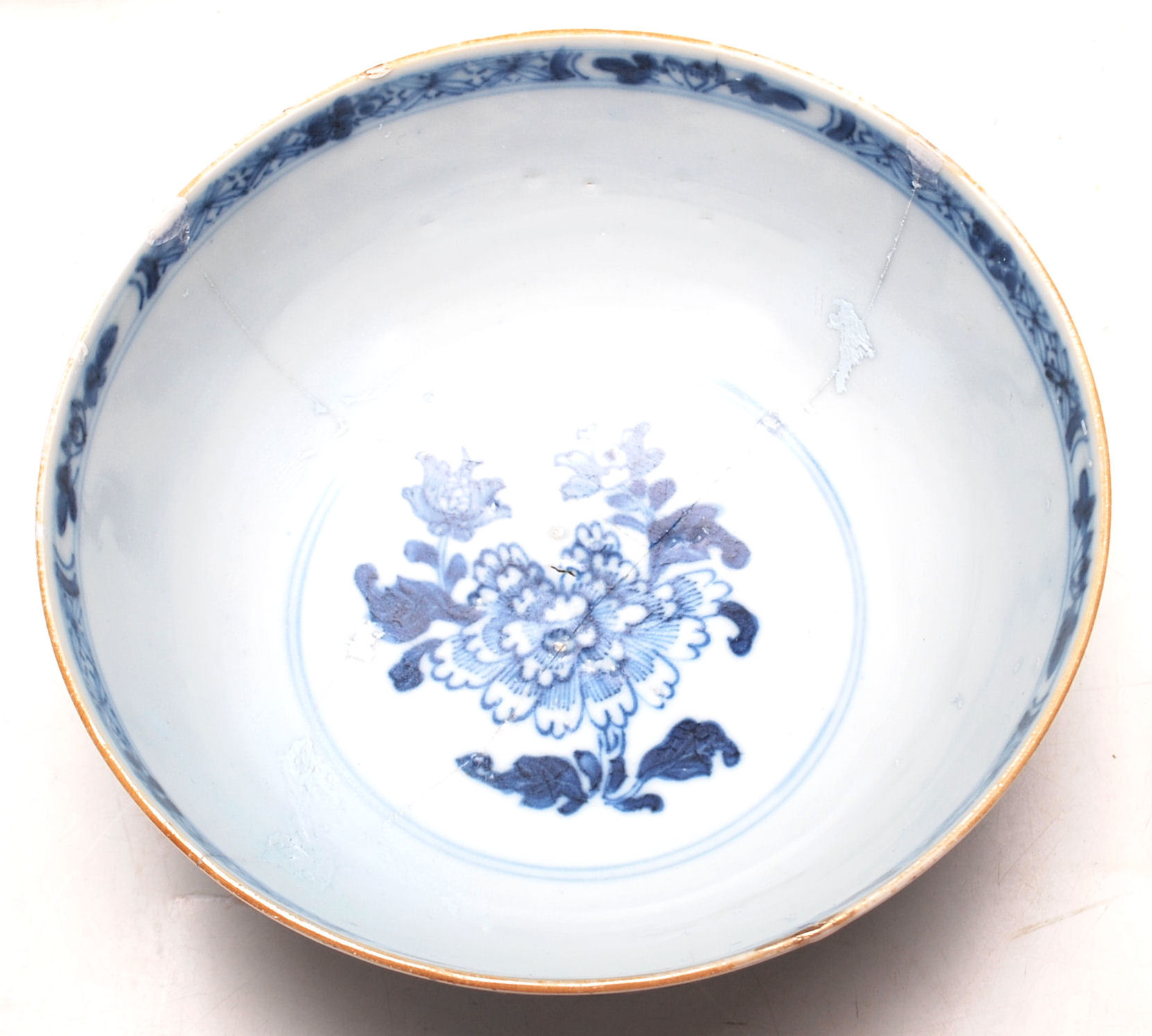 18TH CENTURY CHINESE BLUE AND WHITE CERAMIC BOWLS / PLATES - Image 6 of 12