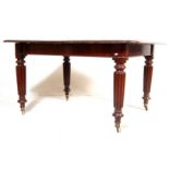 19TH CENTURY VICTORIAN SOLID MAHOGANY DINING TABLE