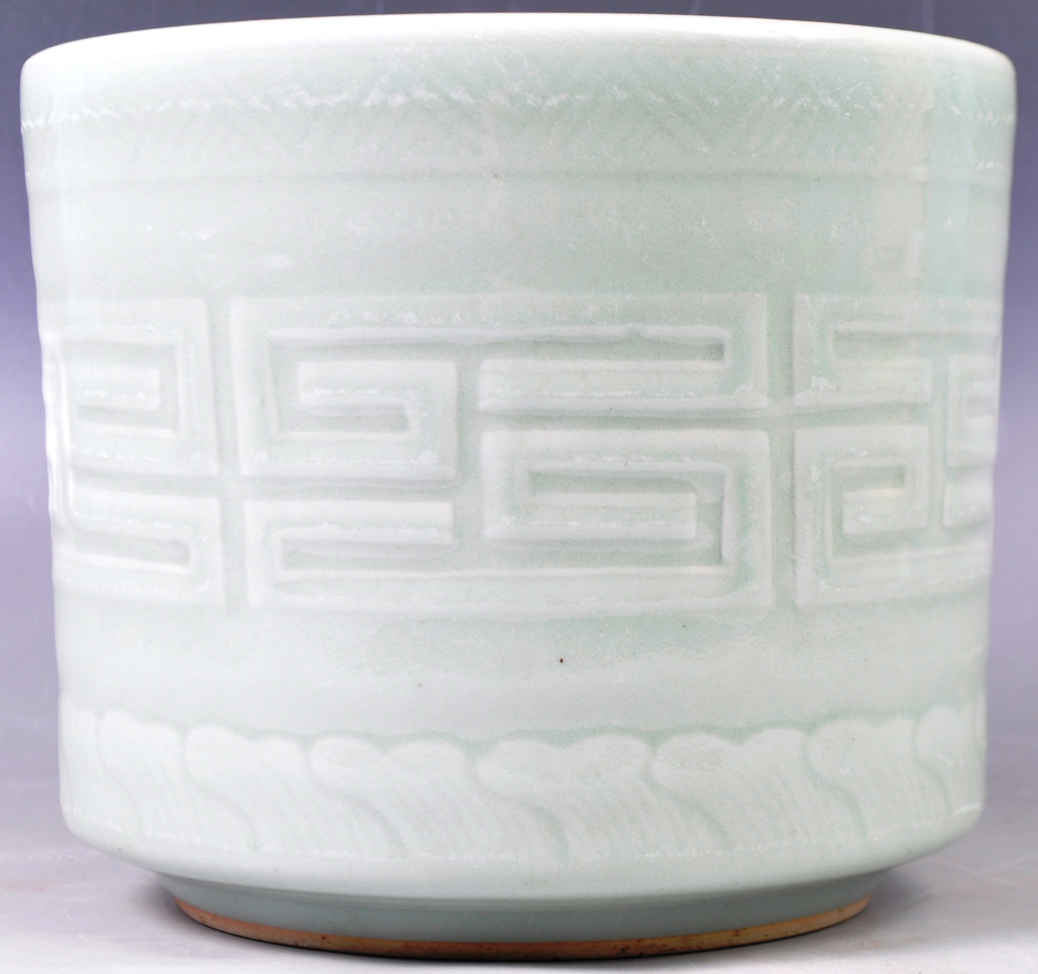 19TH CENTURY CHINESE ANTIQUE CELADON SHOU PLANTER