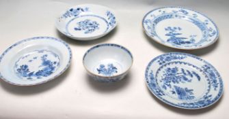 18TH CENTURY CHINESE BLUE AND WHITE CERAMIC BOWLS / PLATES