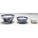 CHINESE 19TH CENTURY PORCELAIN BOWLS
