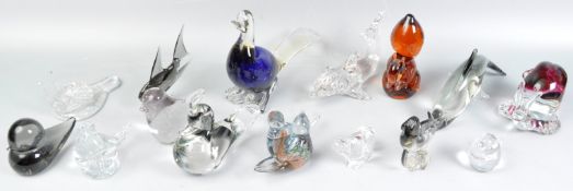 COLLECTION OF ASSORTED GLASS ANIMAL FIGURINES