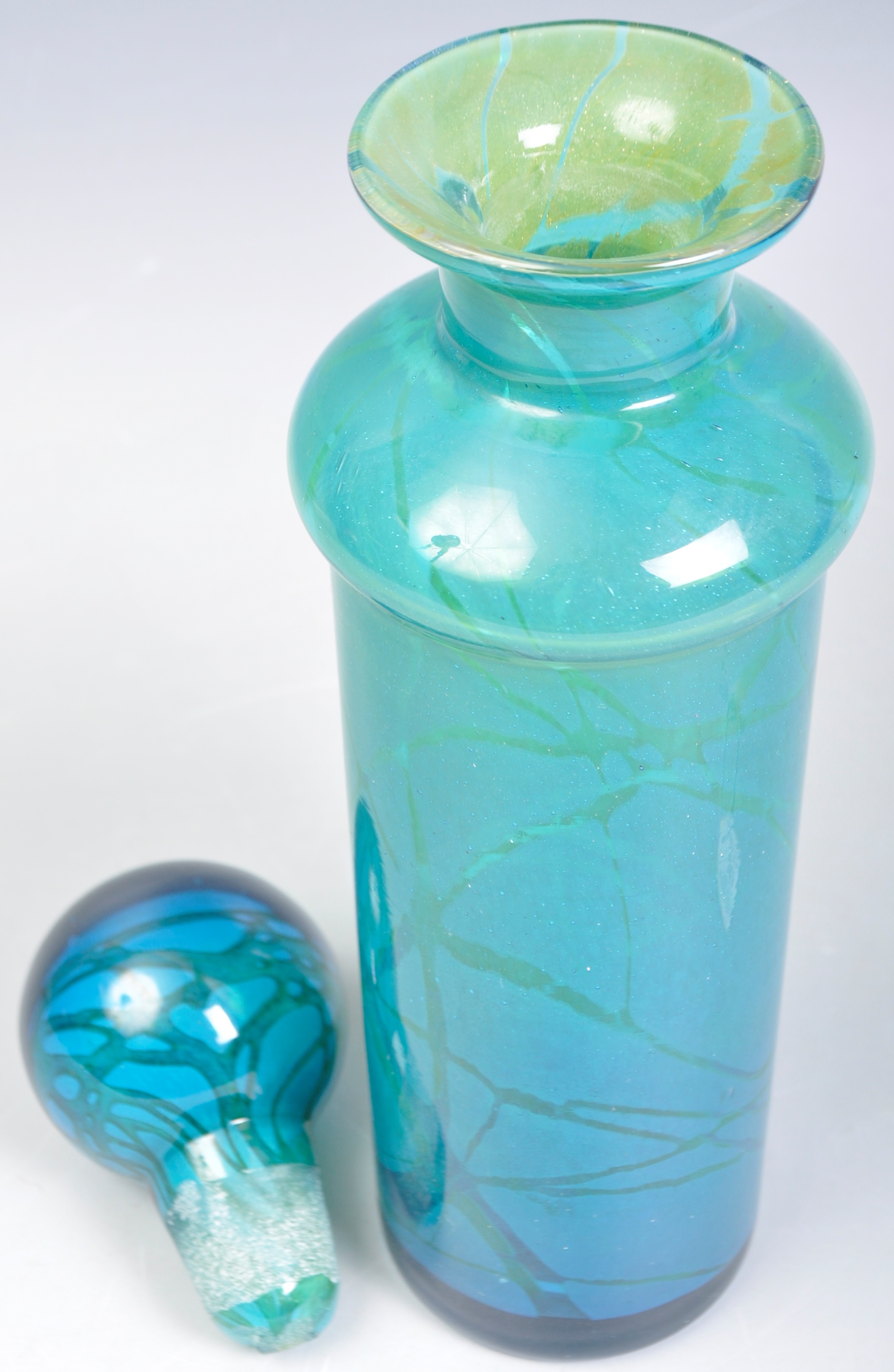 AFTER MICHAEL HARRIS MDINA RETRO GLASS BOTTLE VASE - Image 2 of 4