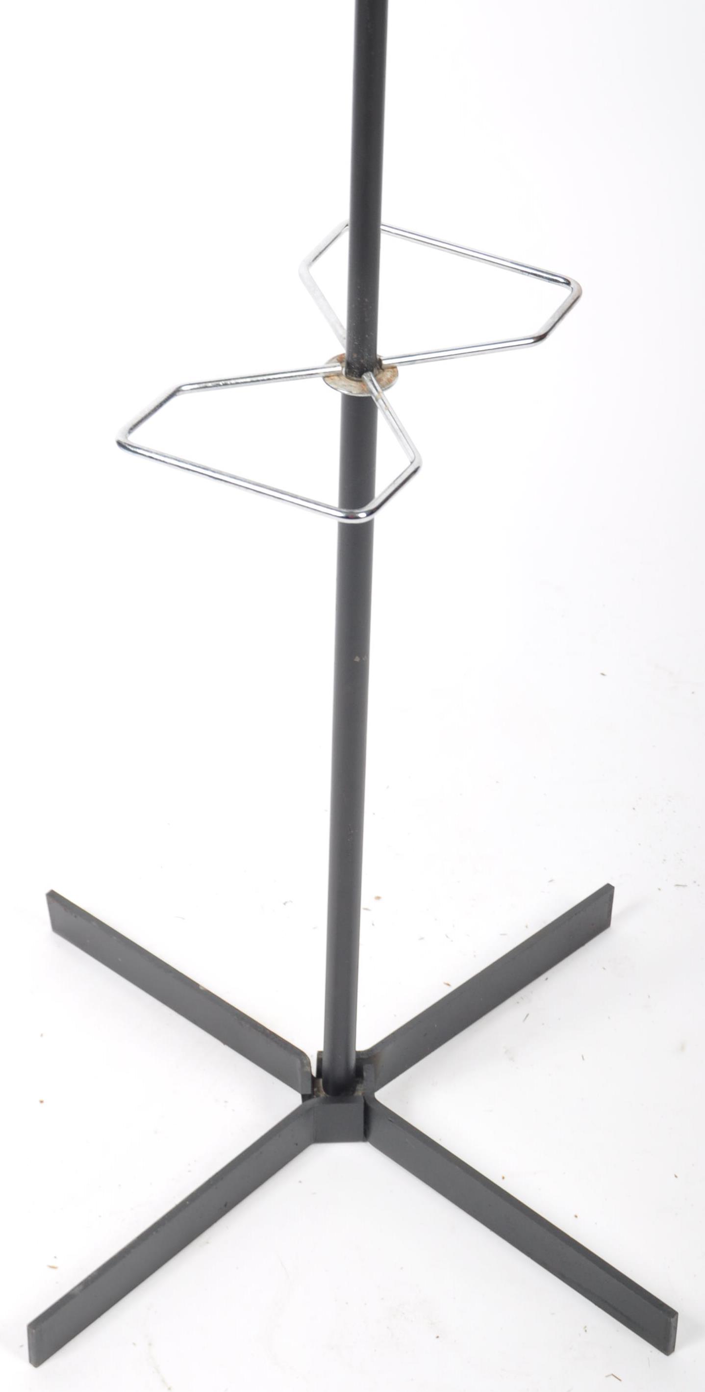 PAIR OF RETRO 1970'S ATOMIC / SPUTNIK FLOOR STANDING COAT RACK - Image 4 of 5