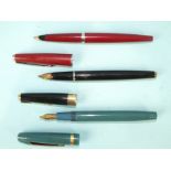 A Parker fountain pen with black barrel and cap, the nib stamped 14k Parker England, 13cm, a