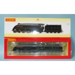 Hornby OO Gauge, R3441 LNER Class A4 4-6-2 locomotive and tender Sir Murrough Wilson no. 4499,