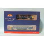 Bachmann OO Gauge, 32-517 Derby Lightweight two-car DMU, BR blue, boxed.