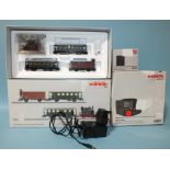 Märklin OO Gauge, Set 26609 0-4-0 Passenger Train with Freight Car, boxed, with 60657 Mobile Station