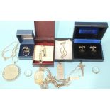 A silver cat brooch, two silver ingot pendants on chains and other silver jewellery, 97g, ___3.12oz,
