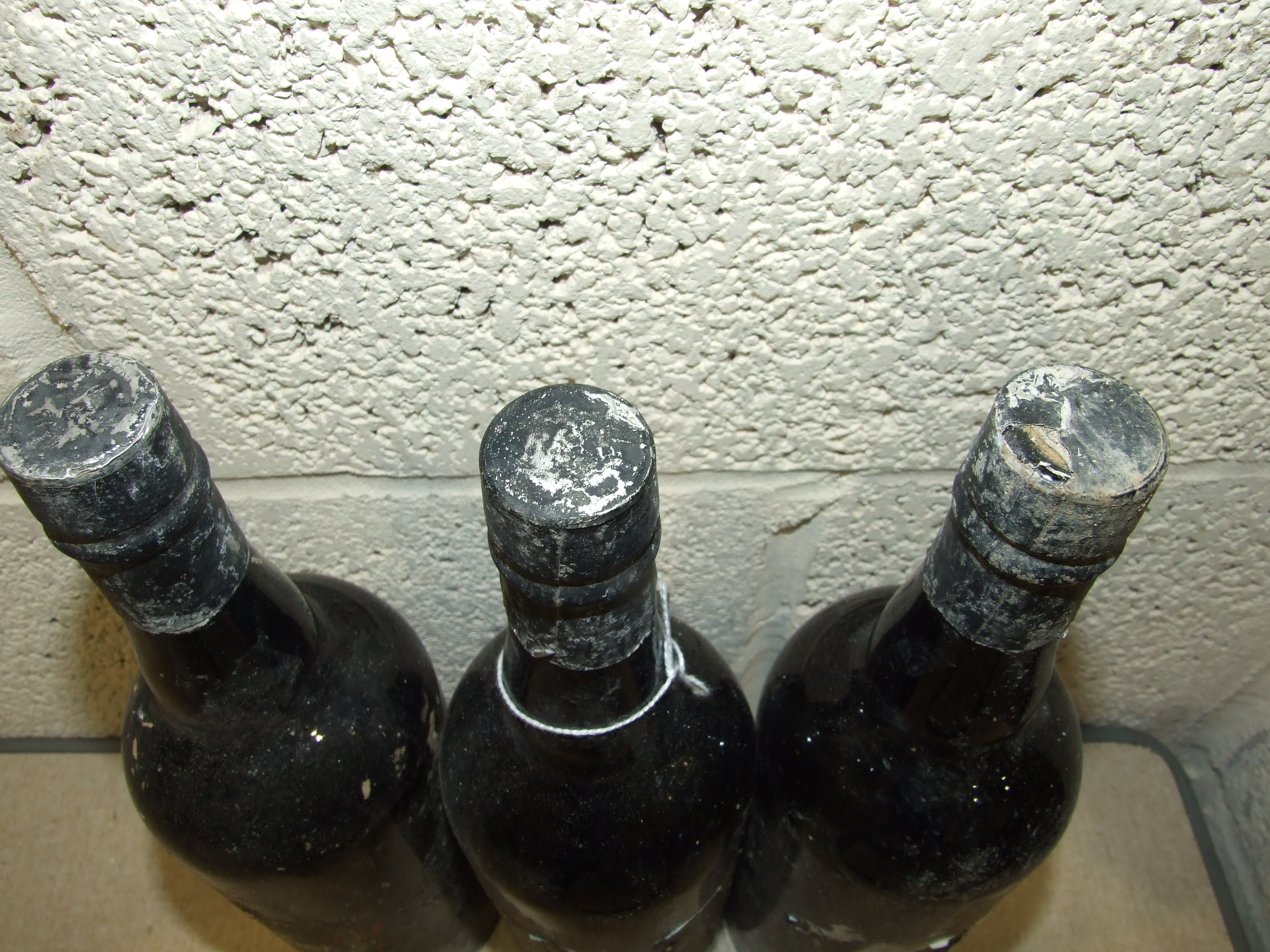 Martinez, 2000, 75cl 20%, (labels damaged, one capsule torn), three bottles, (3). - Image 2 of 2