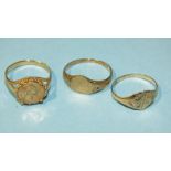 Three 9ct gold rings, sizes L and N, 4.7g.