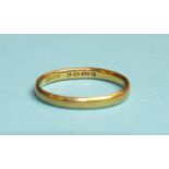A 22ct gold wedding band, size L, 2.3g.