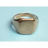 A 9ct rose gold signet ring, size L, 5.1g.