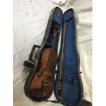 CASED FIDDLE (AF)