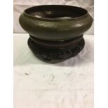 BRASS ORIENTAL BOWL & STAND (STAND AF)