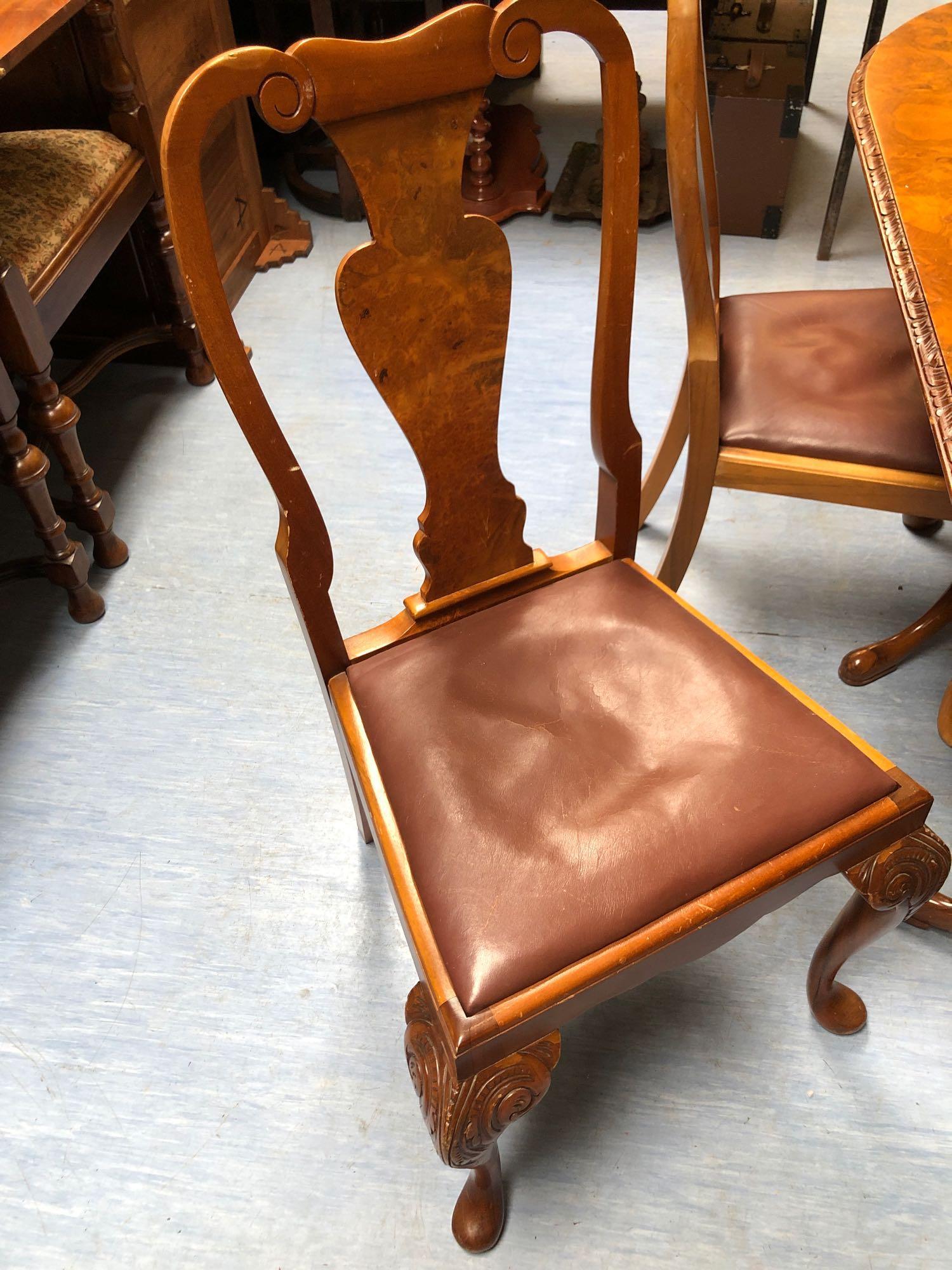 DINING TABLE & 6 CHAIRS - Image 5 of 6