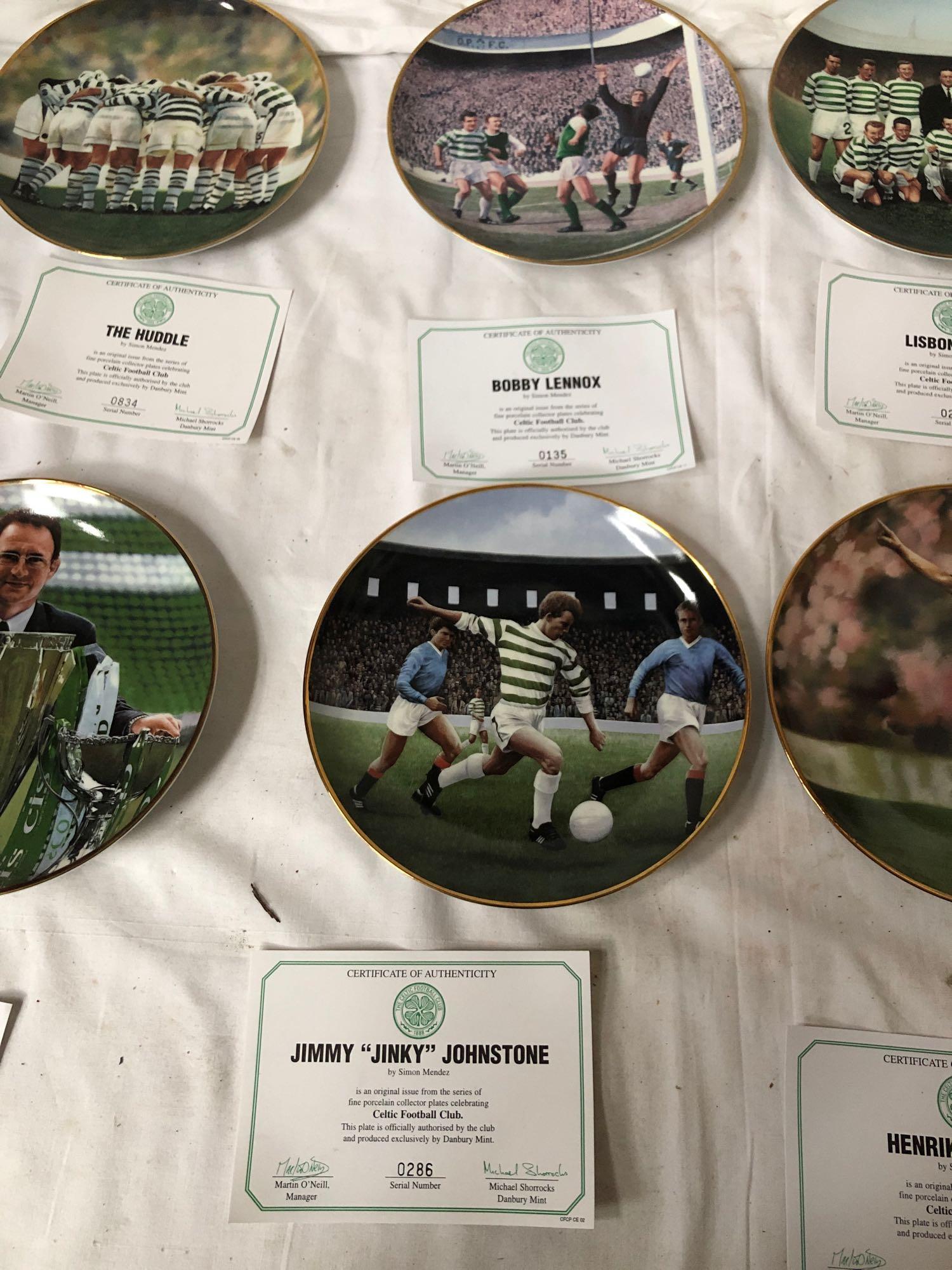 SET 12 CELTIC F C PLATES WITH CERTIFICATES BY DANBURY MINT - Bild 4 aus 8