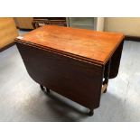 OAK DROP LEAF TABLE