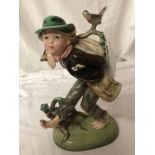 WIEN AUSTRIA FIGURINE (AF)