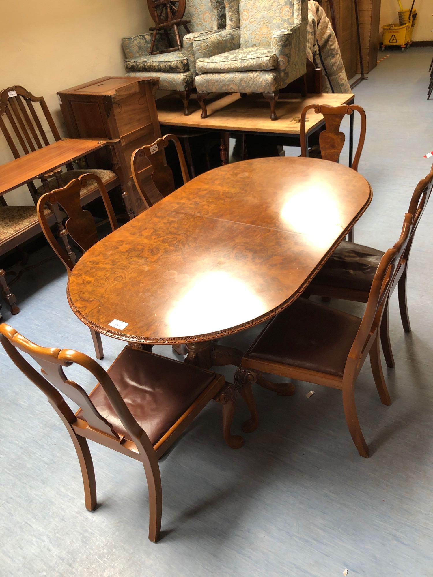 DINING TABLE & 6 CHAIRS