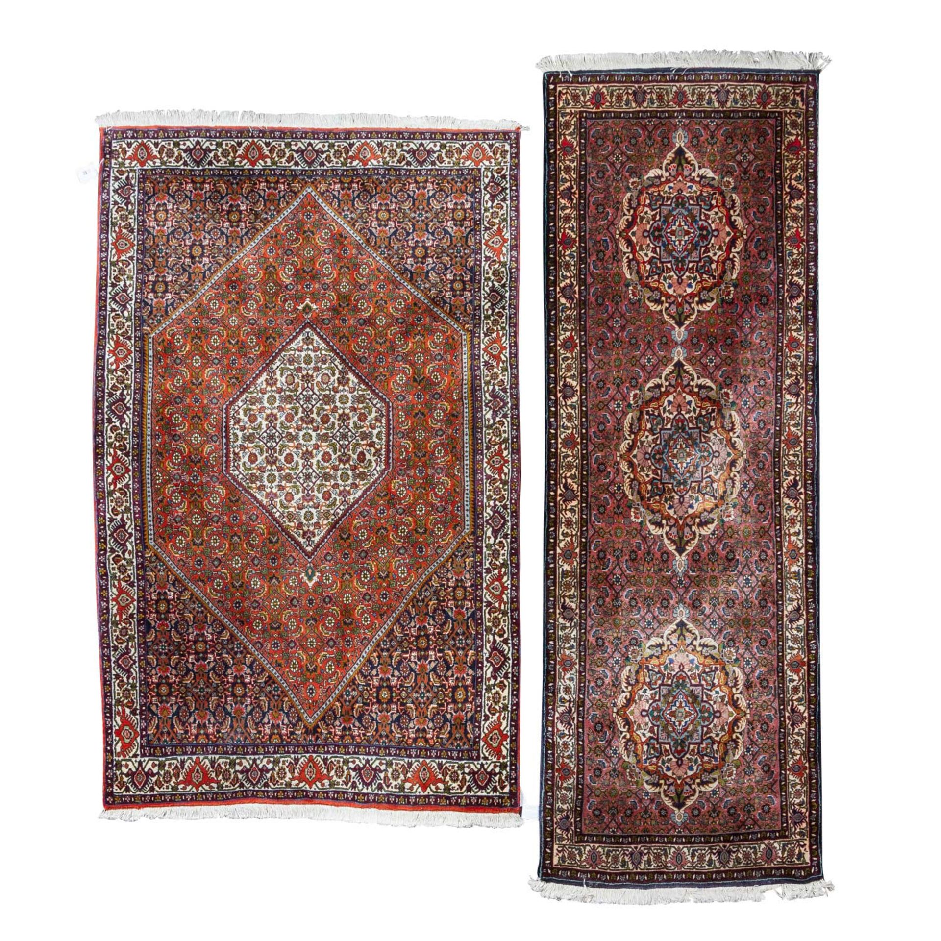 Zwei Orientteppiche. BIDJAR/IRAN, 20. Jh..182x113 cm und 220x75 cm. Normale Alters- und