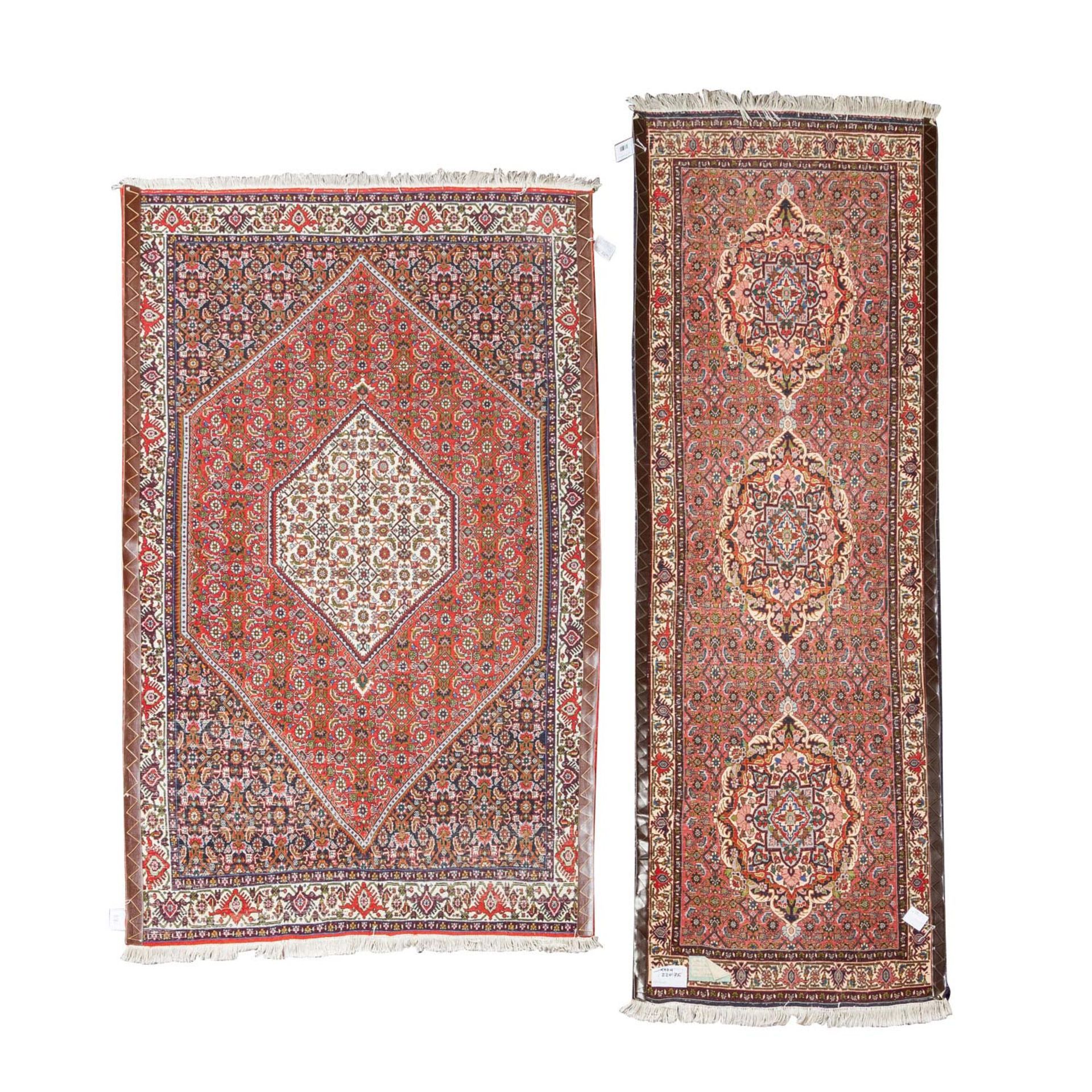 Zwei Orientteppiche. BIDJAR/IRAN, 20. Jh..182x113 cm und 220x75 cm. Normale Alters- und - Image 2 of 6