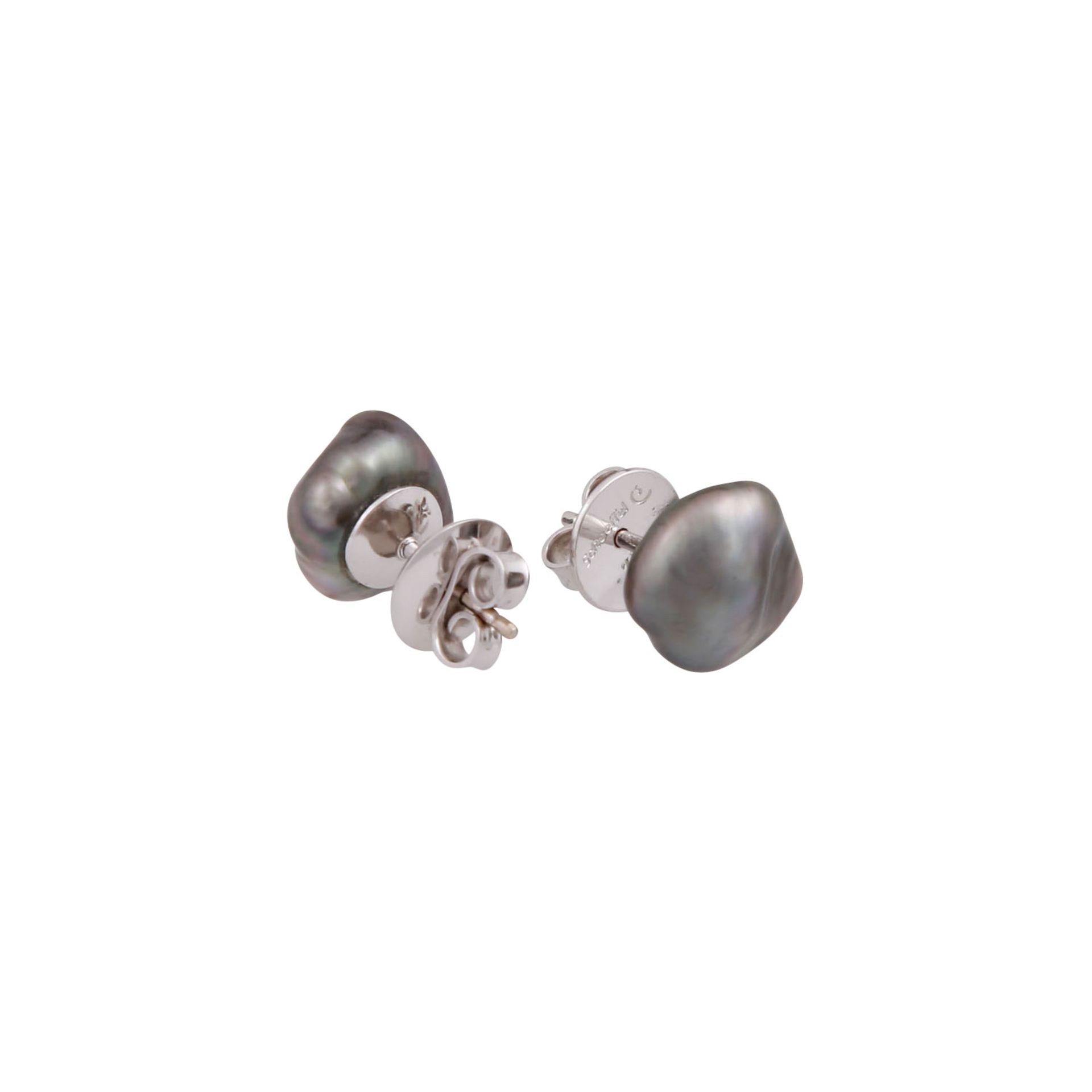 Konvolut aus Tahiti-Perlenkette und Ohrsteckern,GG/WG 18K, Kette aus Zuchtperlen, ca. 11 mm, - Image 3 of 3