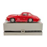 MÄRKLIN Mercedes 300 SL 1993,Jubiläumsmodell "40 Jahre Baden-Württemberg", Nr. 1092, rote