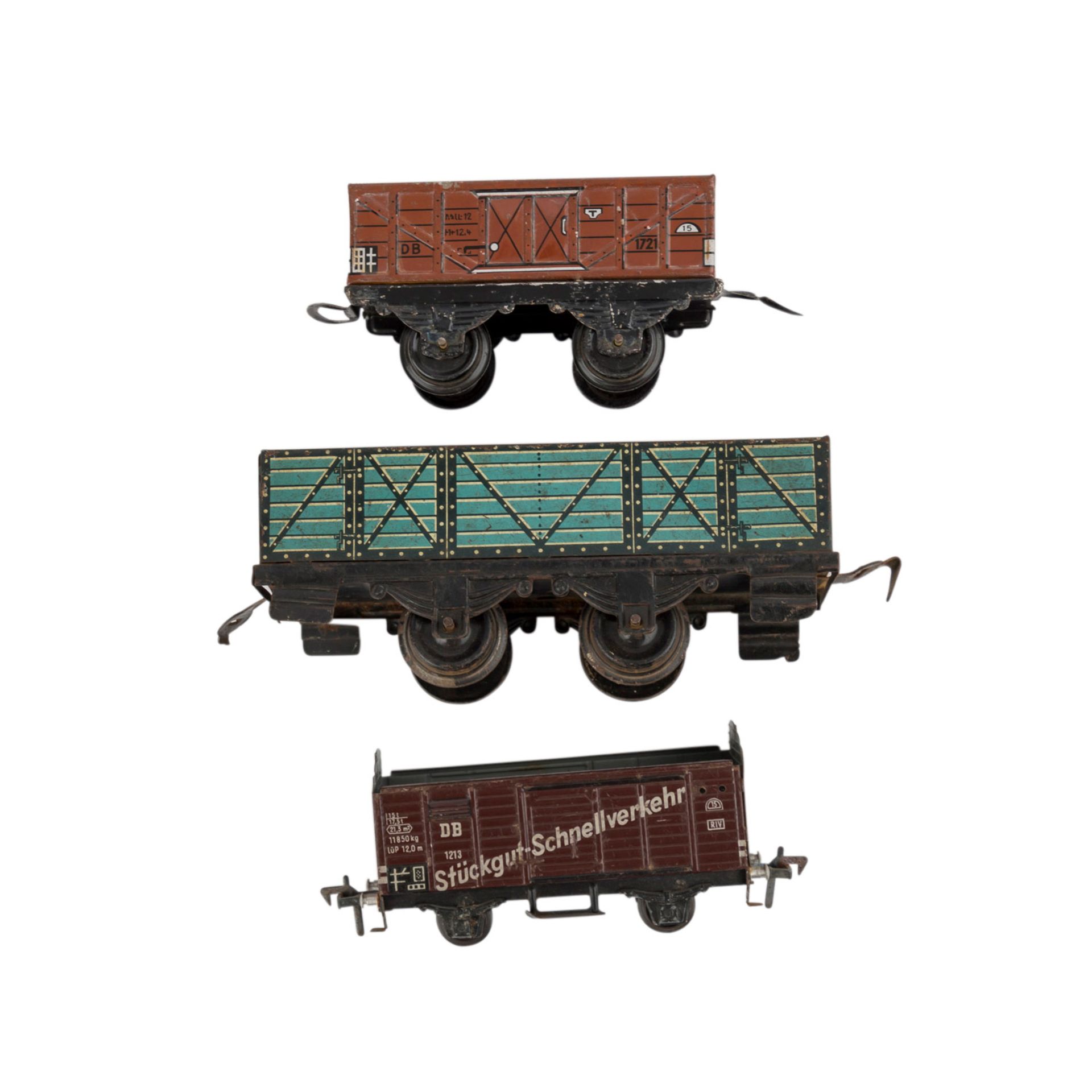 BECKH/BING/FLEISCHMANN Eisenbahnkonvolut mit Bahnhof, Spur 0,bestehend aus BING: 3 Personenwagen, - Image 4 of 5