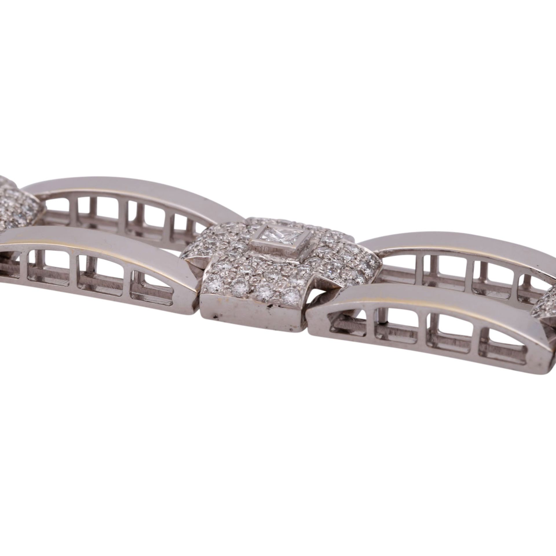 Armband mit 7 Diamanten im Prinzessschliff, zus. ca. 0,85 ct - Bild 5 aus 6