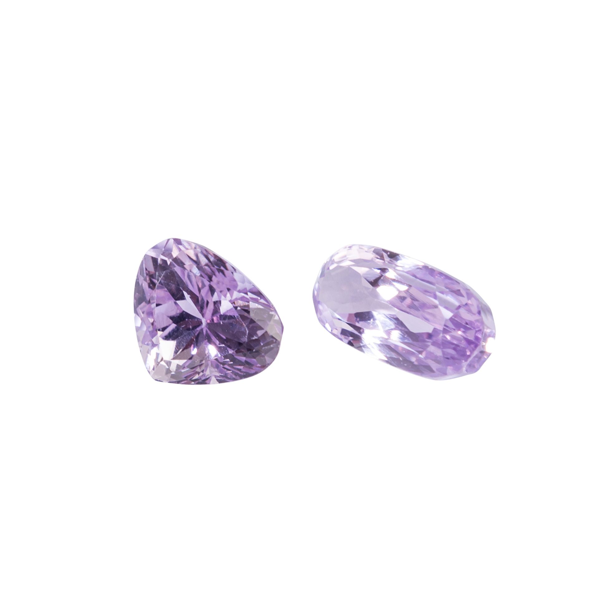 2 lose Kunzite. 25,61 ct. total, sehr farbintensiv,