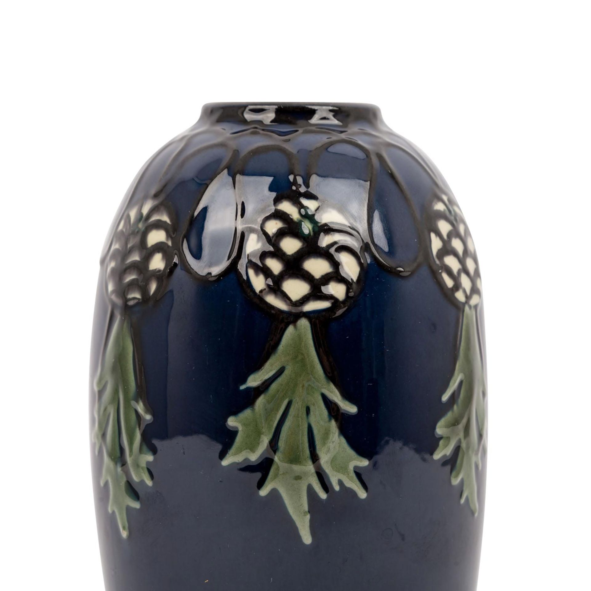 PROF. LÄUGERSCHE KUNSTTÖPFEREI/TONWERKE KANDERN Vase, um 1910. - Bild 3 aus 6