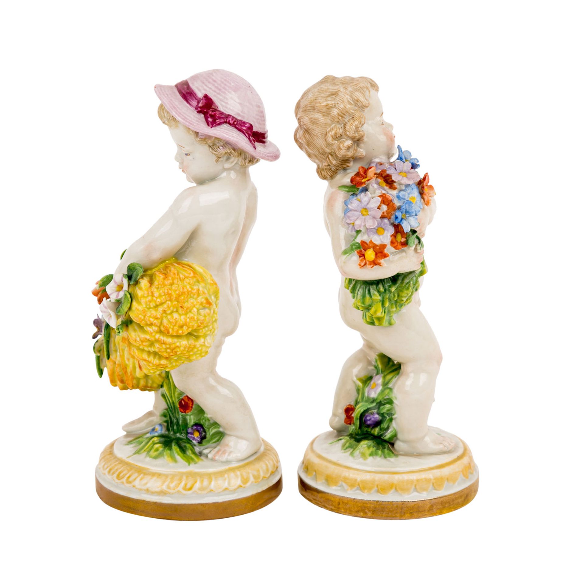 MÜLLER & CO., VOLKSTEDT (wohl), zwei Porzellanfiguren aus der Serie „Vier Jahreszeiten-Putti“ - Image 4 of 5
