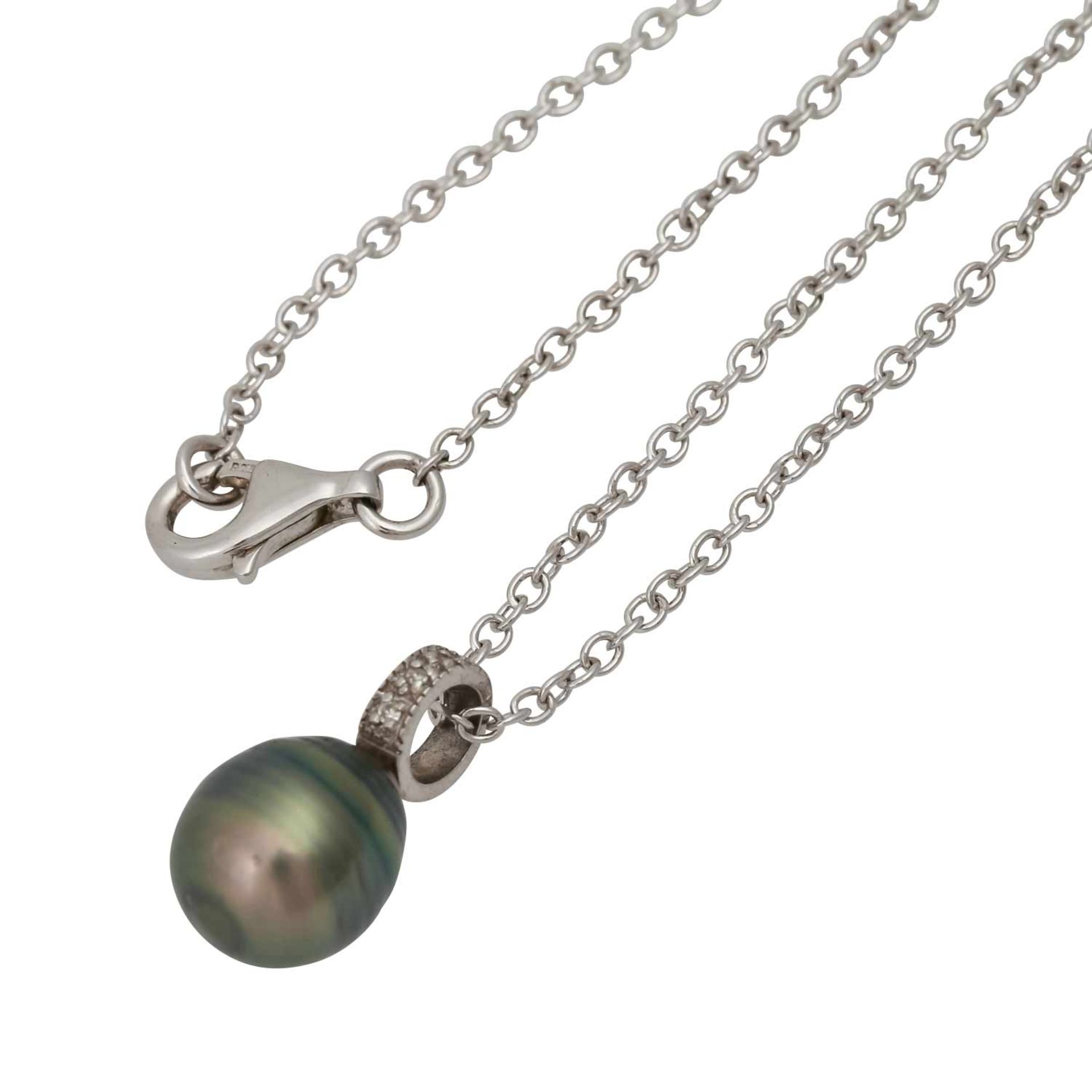 Kette mit 3 verschiedenen Perlanhängern,Zuchtperlen von ca. 9,7-13,8 mm, 1x Silber, 2x GG 14K, - Bild 2 aus 5
