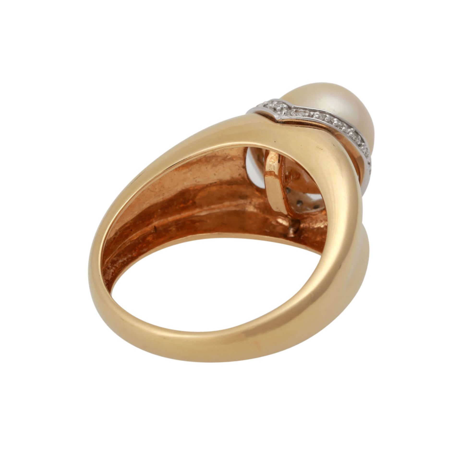 Ring mit goldfarbener Zuchtperlevon ca. 9,7 mm, kleine Diamanten, GG 18K, RW: 61, 20./21. Jh., - Bild 3 aus 4