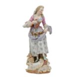 MEISSEN "Schäferin mit Lamm", 1860-1924.