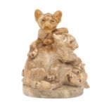 PUCHEGGER, ANTON (1890-1917) "Löwengruppe" Alabaster, drei spielende Löwenjungen in pyramidaler